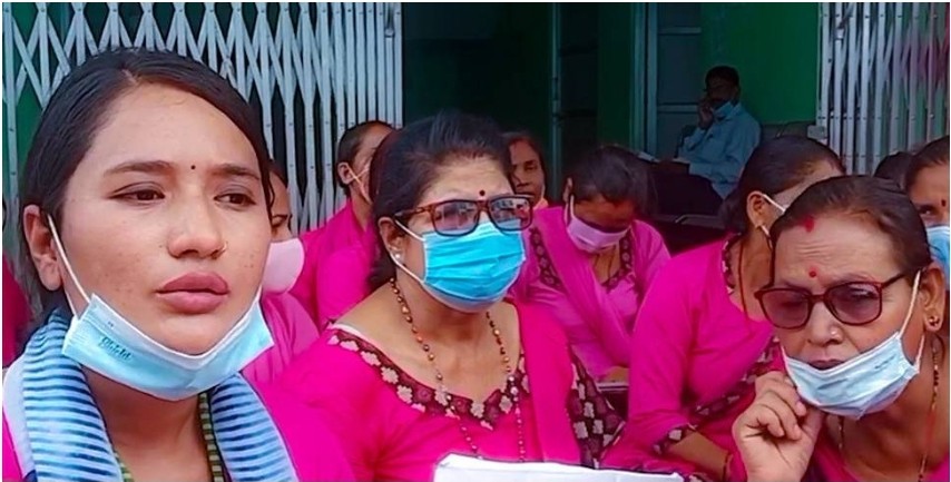 तलव वृद्धि नभए कडा आन्दोलन गरिने : इसीडी शिक्षक ।