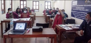 भक्तपुरमा दिइयो एकसय शिक्षकलाई आँखाजाँच सम्बन्धी आधारभुत तालिम।