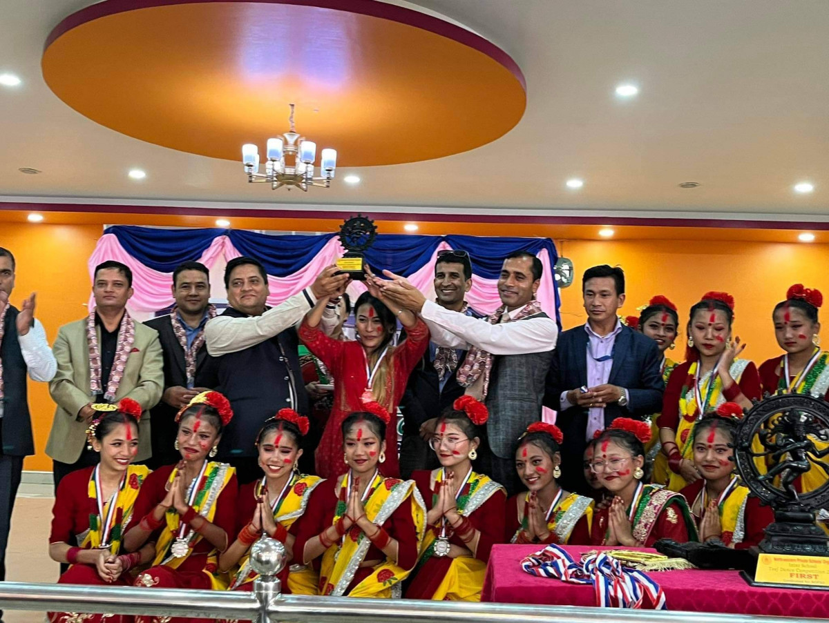 नोप्सोद्वारा आयोजित तिज गित प्रतियोगितामा द सनसाईन लाई ऊपाधि।