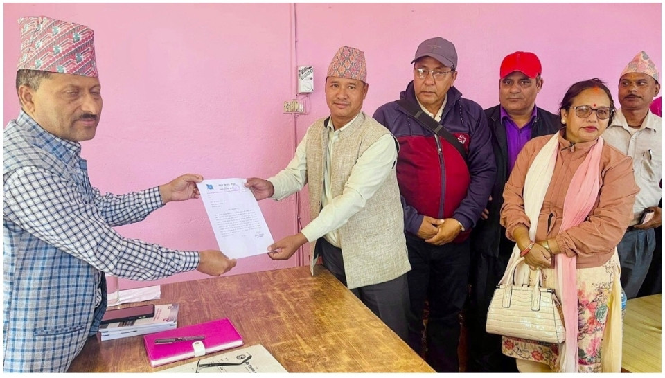 निर्वाचनमा खटाउँदा सम्मानजनक व्यवहार गर्न शिक्षक संघको ध्यानाकर्षण ।