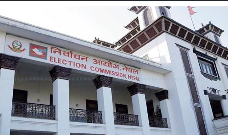 चुनाबी कार्यक्रममा प्रत्यक्ष सहभागी हुने शिक्षकसंग स्पष्टीकरण माग।