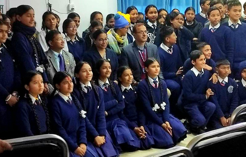 भरतपुर महानगरमा विद्यार्थीसंग मेयर कार्यक्रमको प्रारम्भ।