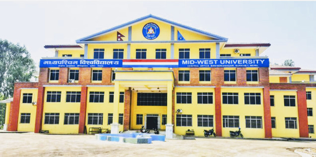 मध्यपश्चिम बिश्वबिद्यालयको उपकुलपतिको लागि तीन जनाको नाम सिफारिस।