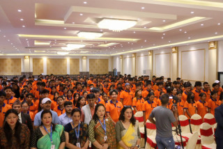 काठमाडौ कलेज अफ सेन्ट्रल स्टेटले गर्यो नवआगन्तुक विद्यार्थी अभिमुखीकरण।