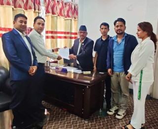 दशरथ चन्द राष्ट्रिय स्वास्थ्य विज्ञान विश्वविद्यालय विधेयक छिटो अघि बढाउन ज्ञापनपत्र पेश
