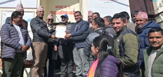 अध्यादेश विरुद्ध कास्कीमा शिक्षकहरुद्वारा सामुहिक राजिनामा