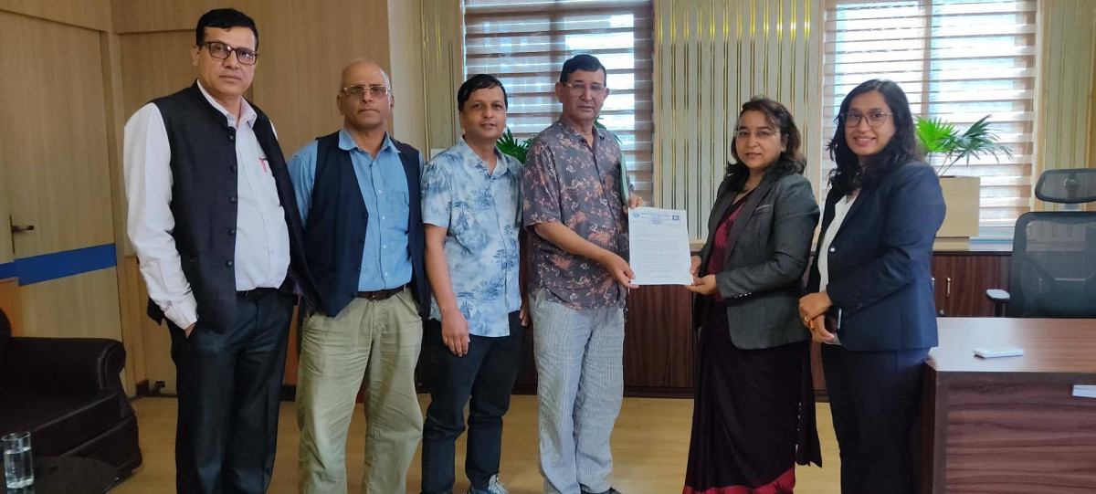 सामाजिक सुरक्षा कोषमा निजी विद्यालयको अनिवार्य दर्ताको माग गर्दै इस्टुको ज्ञापनपत्र