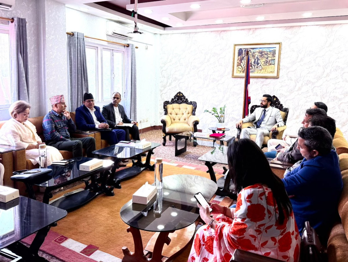 शिक्षा सुधारमा निजी क्षेत्रको सहकार्य अपरिहार्य : निजी विद्यालयसँग शिक्षामन्त्री पोखरेलको संवाद