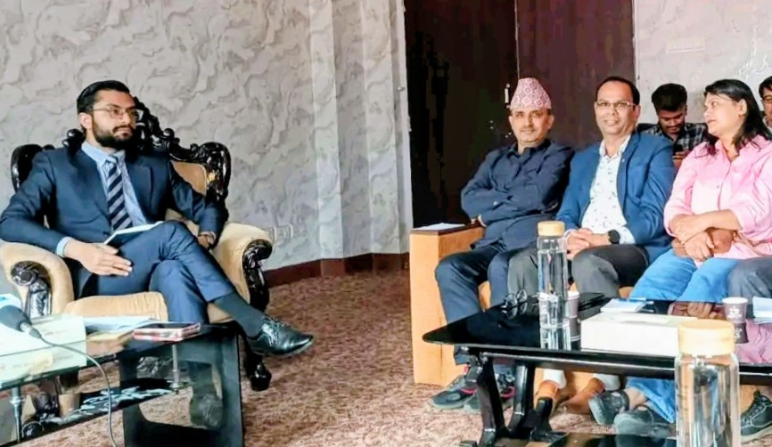 शैक्षिक परामर्श व्यवसायमा २५ लाख धरौटीको व्यवस्था यथावत् रहने : शिक्षामन्त्री पोखरेल